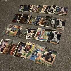 61 Ken Griffey Jr. Baseball Cards
