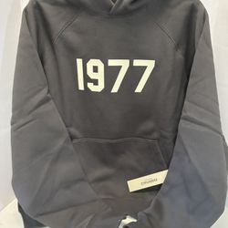 1977 Black Hoodie 
