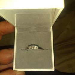 Diamond Ring Size 9 White Gold