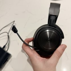 SteelSeries Arctis Nova Pro Wireless Gaming Headphones 