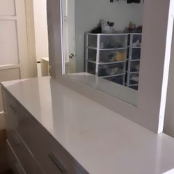 White Dresser With Mirror 