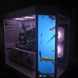 High End Hyte Y70 Touch PC Ryzen 9 9900x+RTX 5080 Firm Price