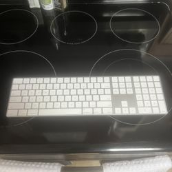 Apple keyboard