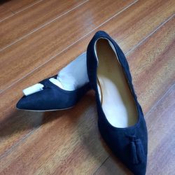 J. Crew Suede Tassel Stretch Pointed Toe Flats Size 6 Brand New 