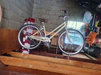 Brand new 7 speed beach cruiser read description