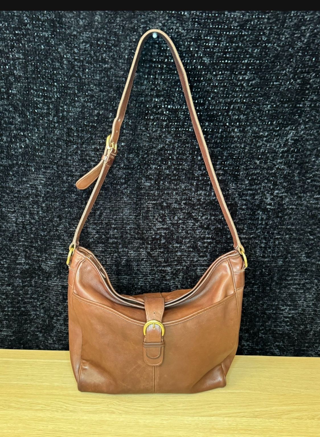 👜 Vintage Coach Leather Shoulder Bag – Made in USA (Style No. 0704-035)