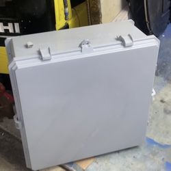 ⚡ Ventev Poly Case Enclosure 24x24x10 – Brand New ⚡  ✅ Brand new – opened box only ✅ Includes back plate, breakers, lock, wires, and other items ✅ Ori