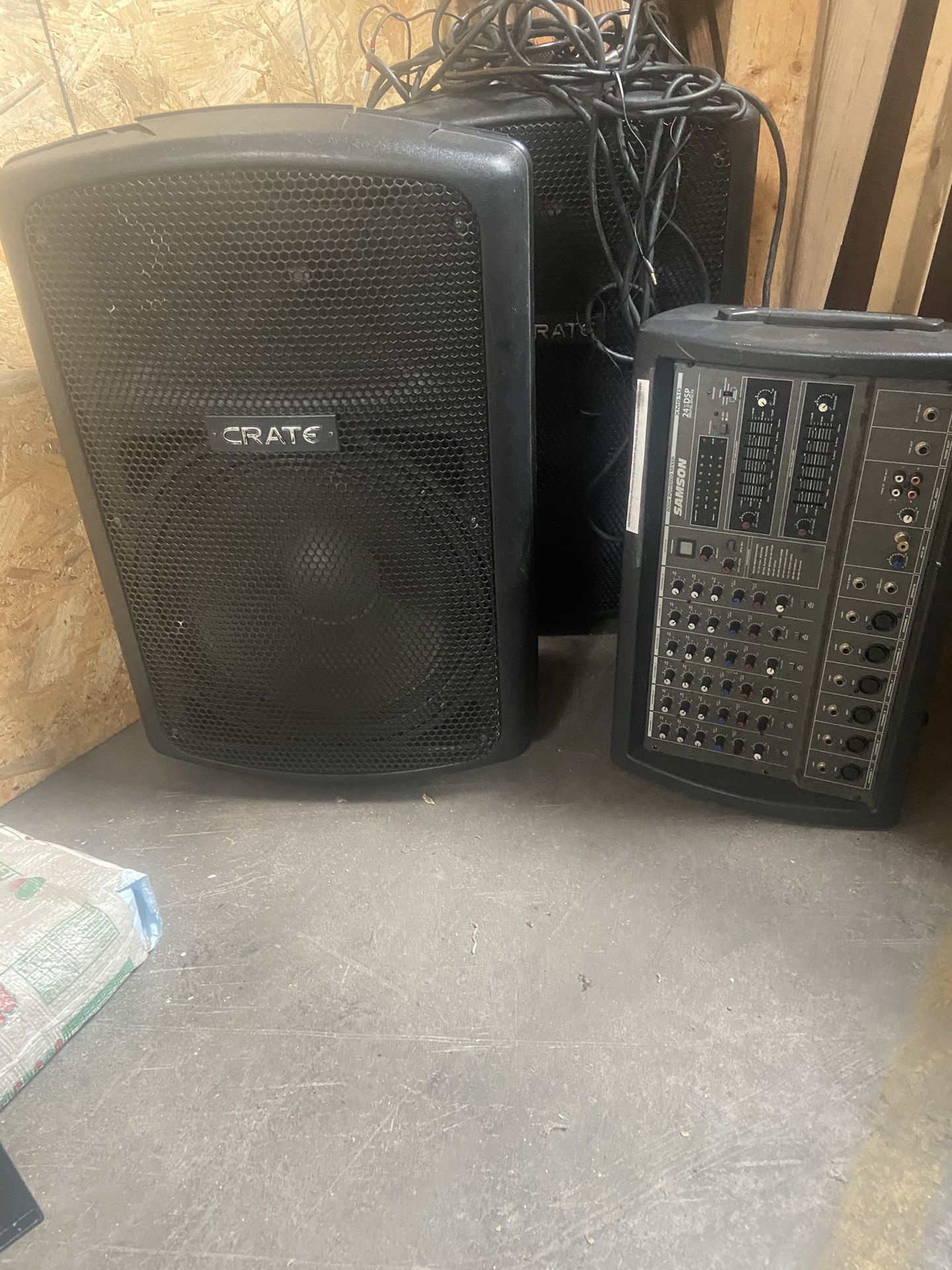 Crate Speakers And Samson Mixer
