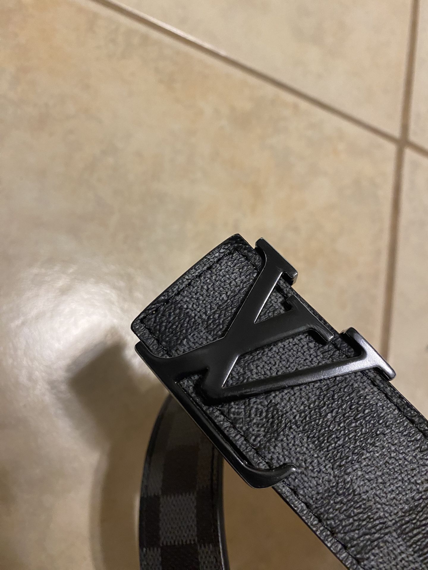 NOT AUTHENTIC Size 28-36