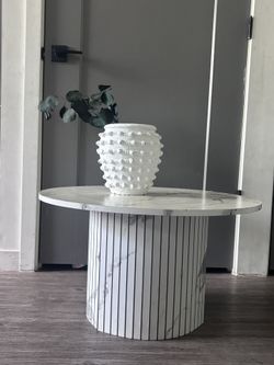 Gorgeous Small Coffee/side Table