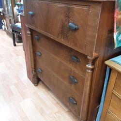4 Drawer Vintage Dresser- Located In Shelton 
