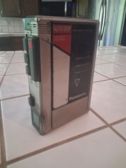 Panasonic cassette player