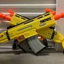 2 Fortnite Skar Nerf Guns