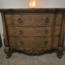 Wooden 3 Drawer Dresser