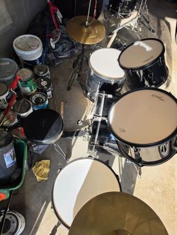 Ashthorpe 5-Piece Full Size Adult Drum Set with Remo Heads