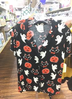 Halloween sleeping night shirt