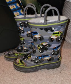 Monster truck rain boots
