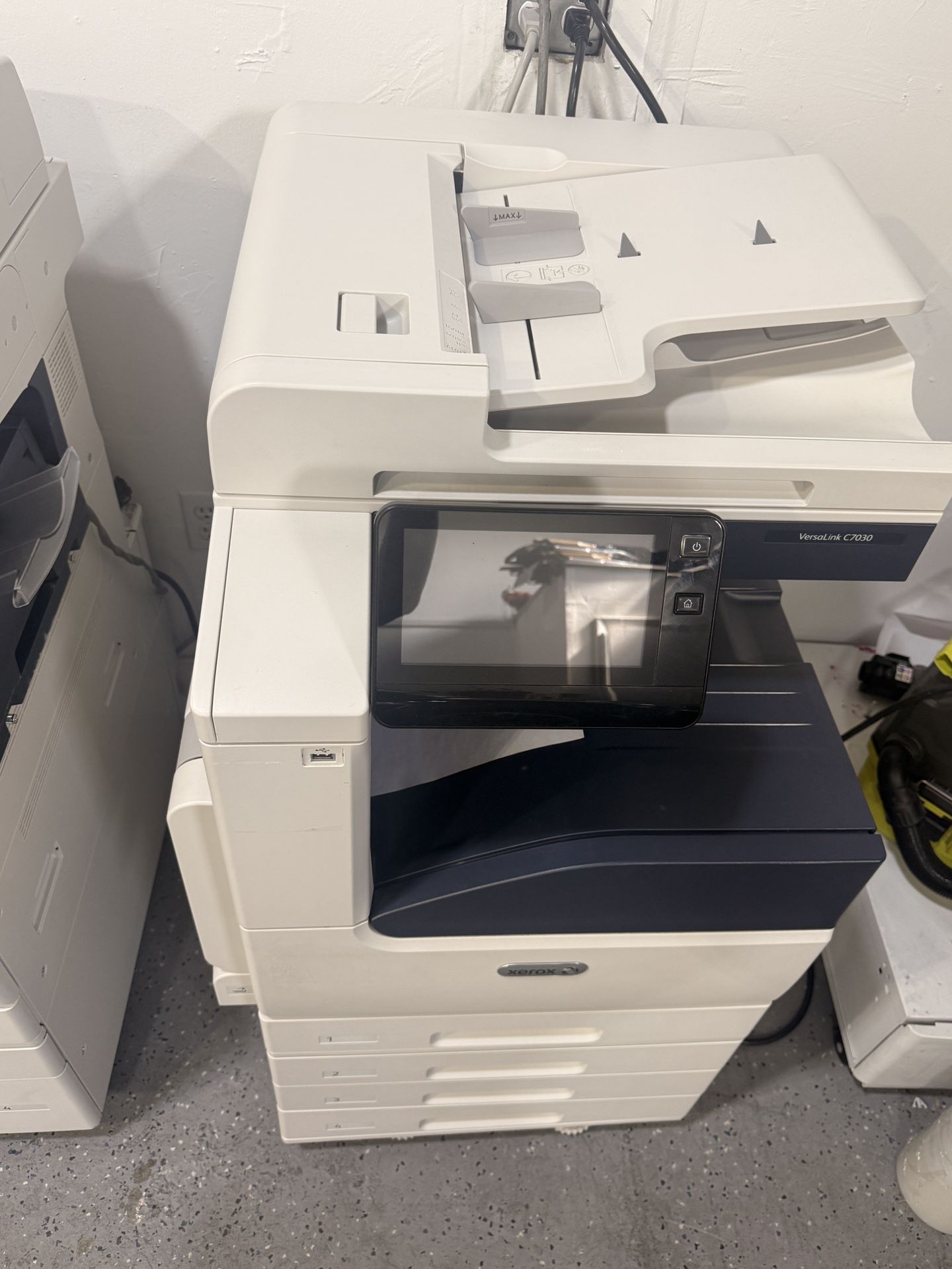 Printer Xerox Versalink C7030, Color Copier Machine Impresora láser