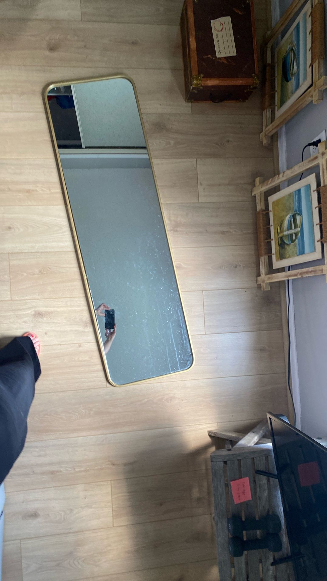 Mirror 
