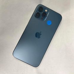 iPhone 12 Pro Max 256gb | Unlocked | Store warranty | Comes with cable & charger 