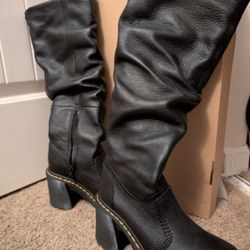 Dr Martens Tall Boots 7