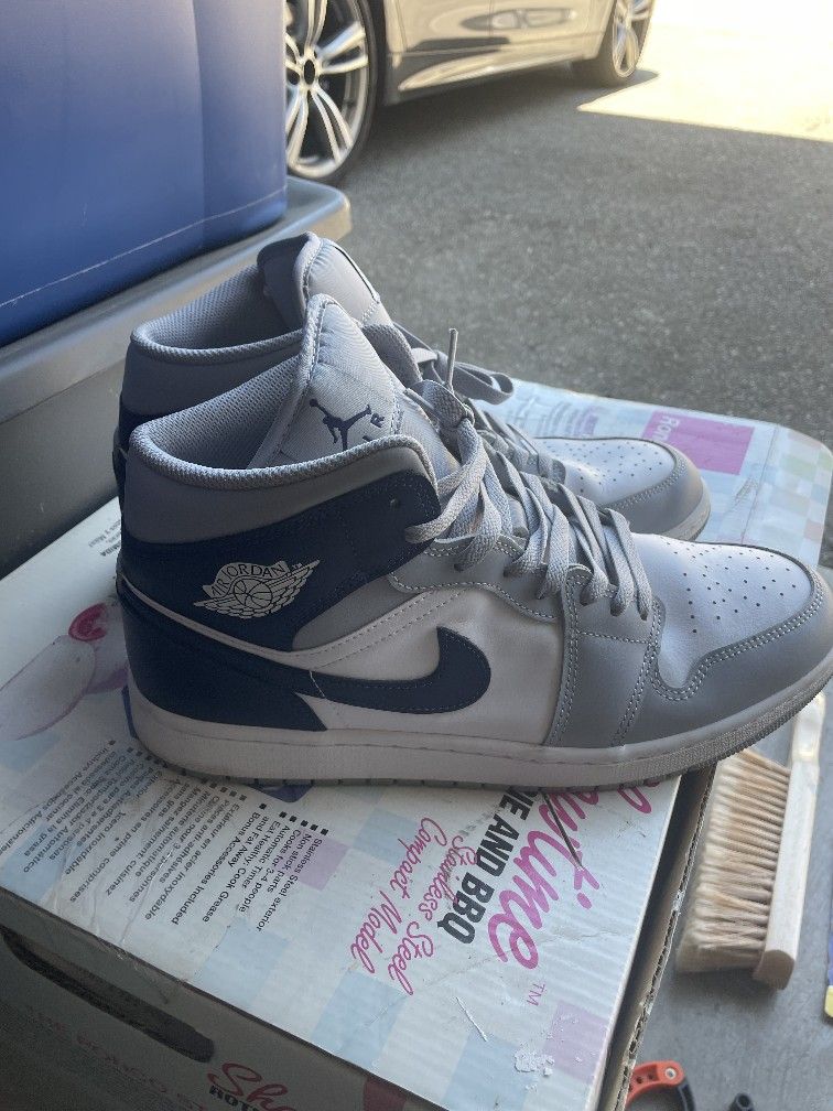 Jordan Size 12 Navy Blue & Grey