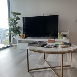 75-Inch 4K TV — Barely Used — $375 (Pickup Only)