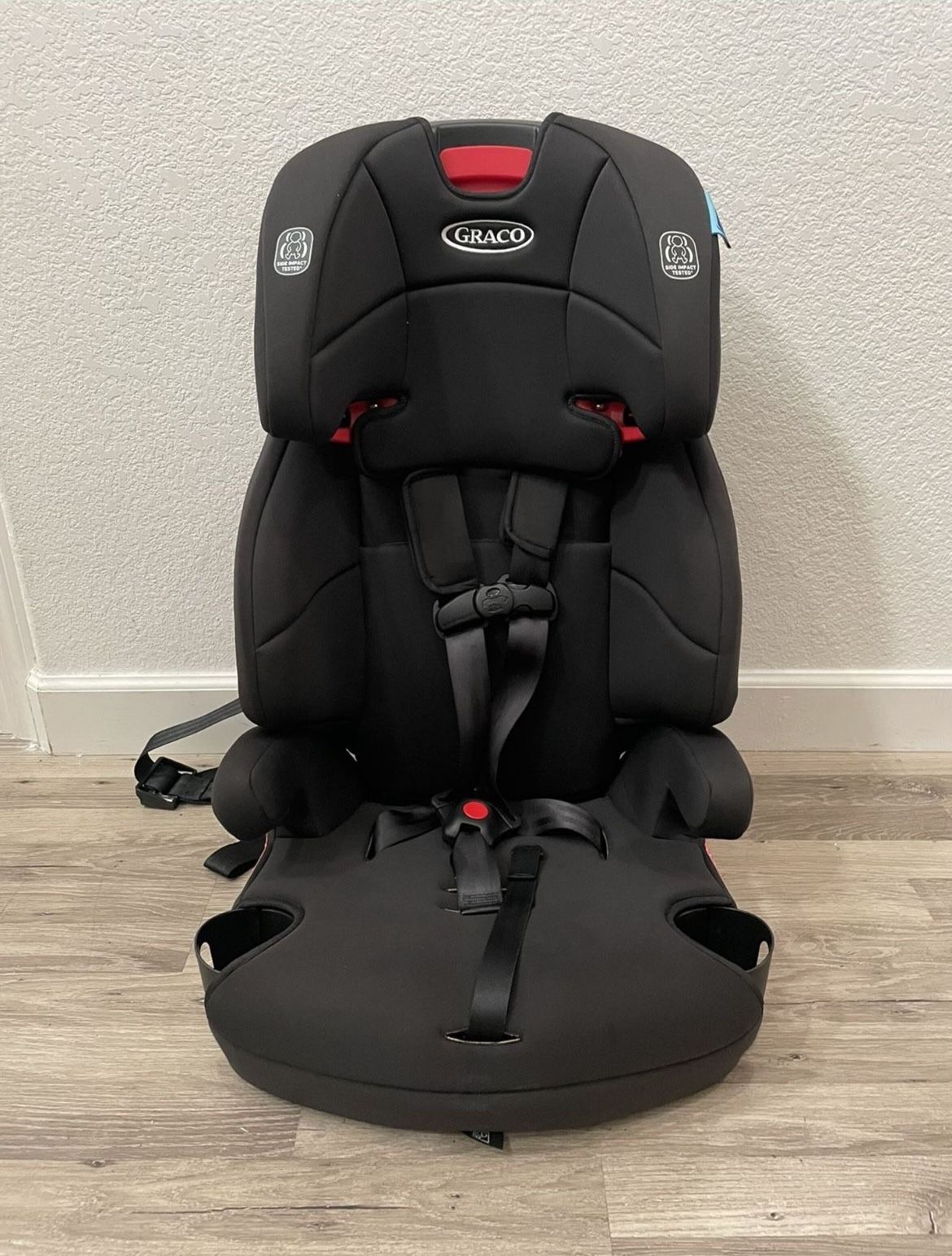 Almost Brand New Baby 3 In 1 Car Seat With Great Condition