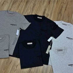 ESSENTIAL SHIRTS & SHORTS((FREE ITEMS WITH PURCHASE