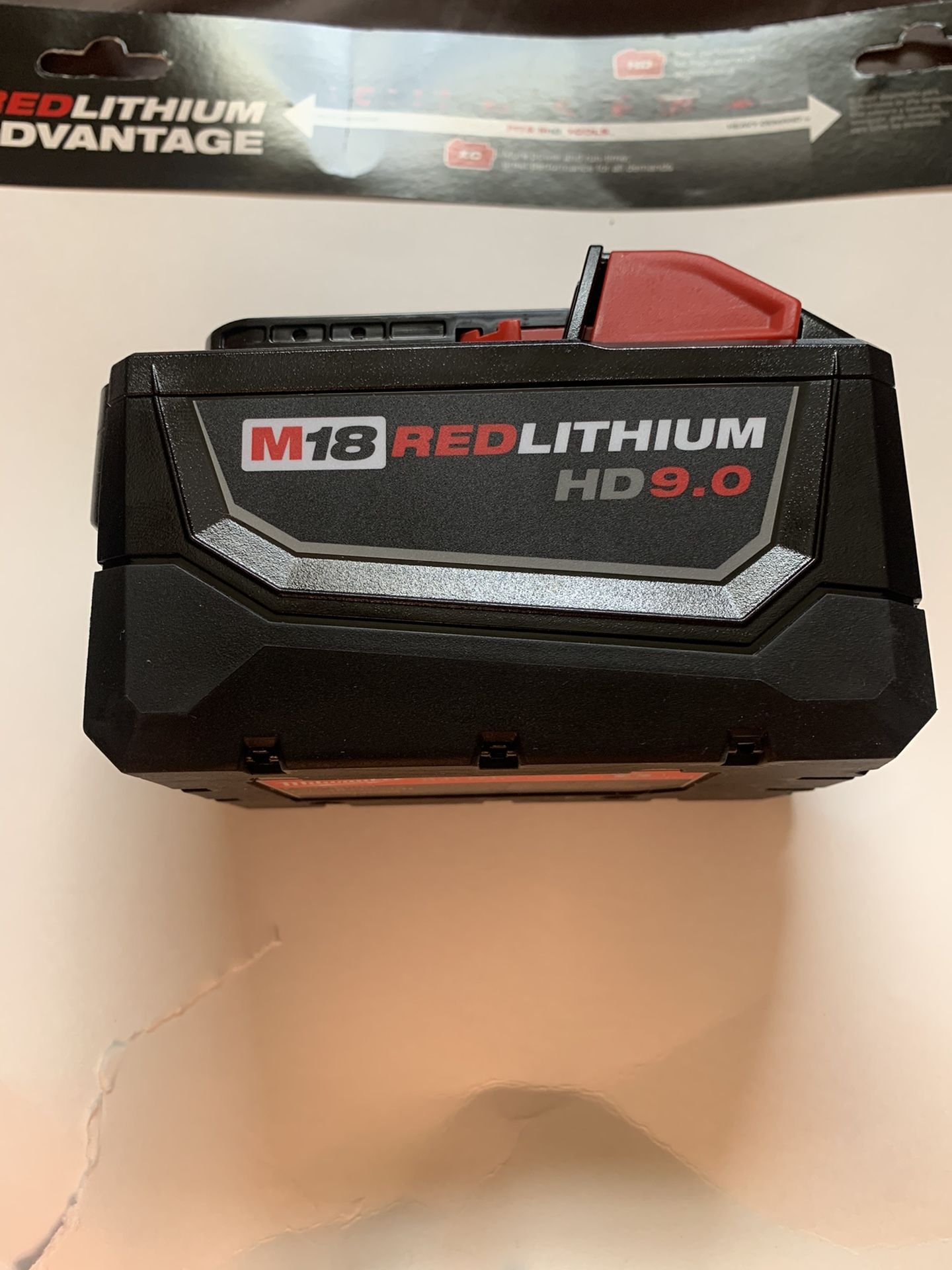 Milwaukee M18 HD9.0 Red Lithium Battery New