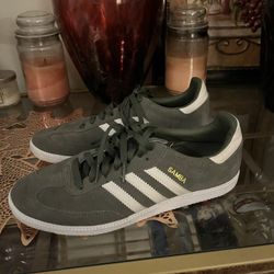 Adidas Semba Size 9.5 Mens