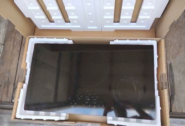 GE 36" Built-In Electric Cooktop