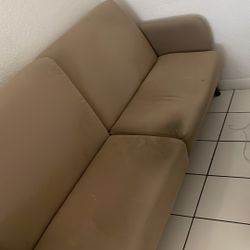 Free Pick Up sofa