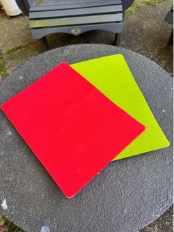 Flexible Kitchen Cutting Mats – Set of 2