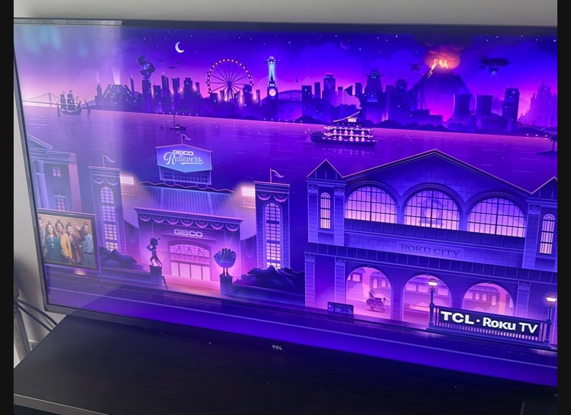 TLC 55 Roku TV brand New (No box )