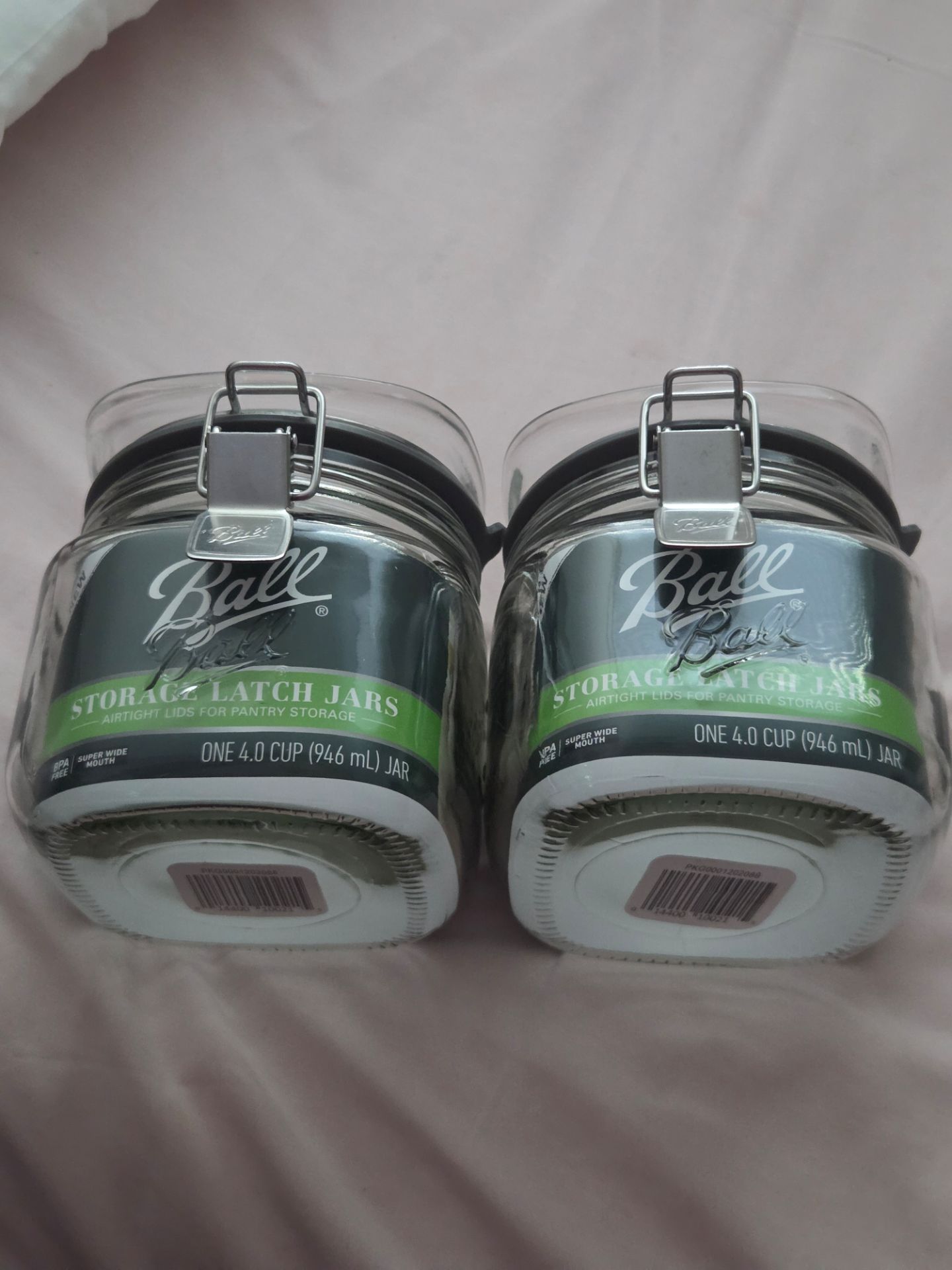 Ball storage latch jars 2 jars