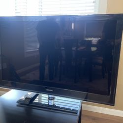 46” Samsung TV