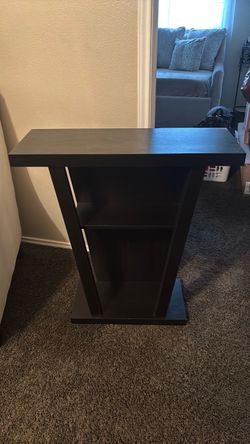 Accent decor table