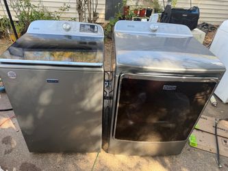 Maytag xl washer and dryer electric set