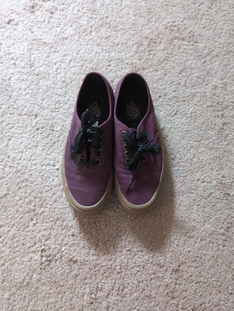 Burgundy/ Gumsole Vans Sneakers