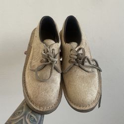 Handmade Cow Skin Shoes