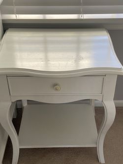 Girls Stanley Nightstand
