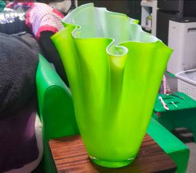 Green Art Glass Handkerchief Vase