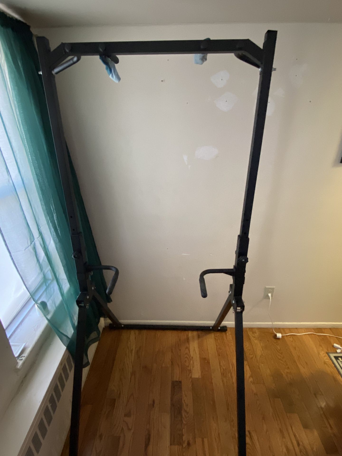 Brand New Pull Up Bar Flat Bench & Dumbbells