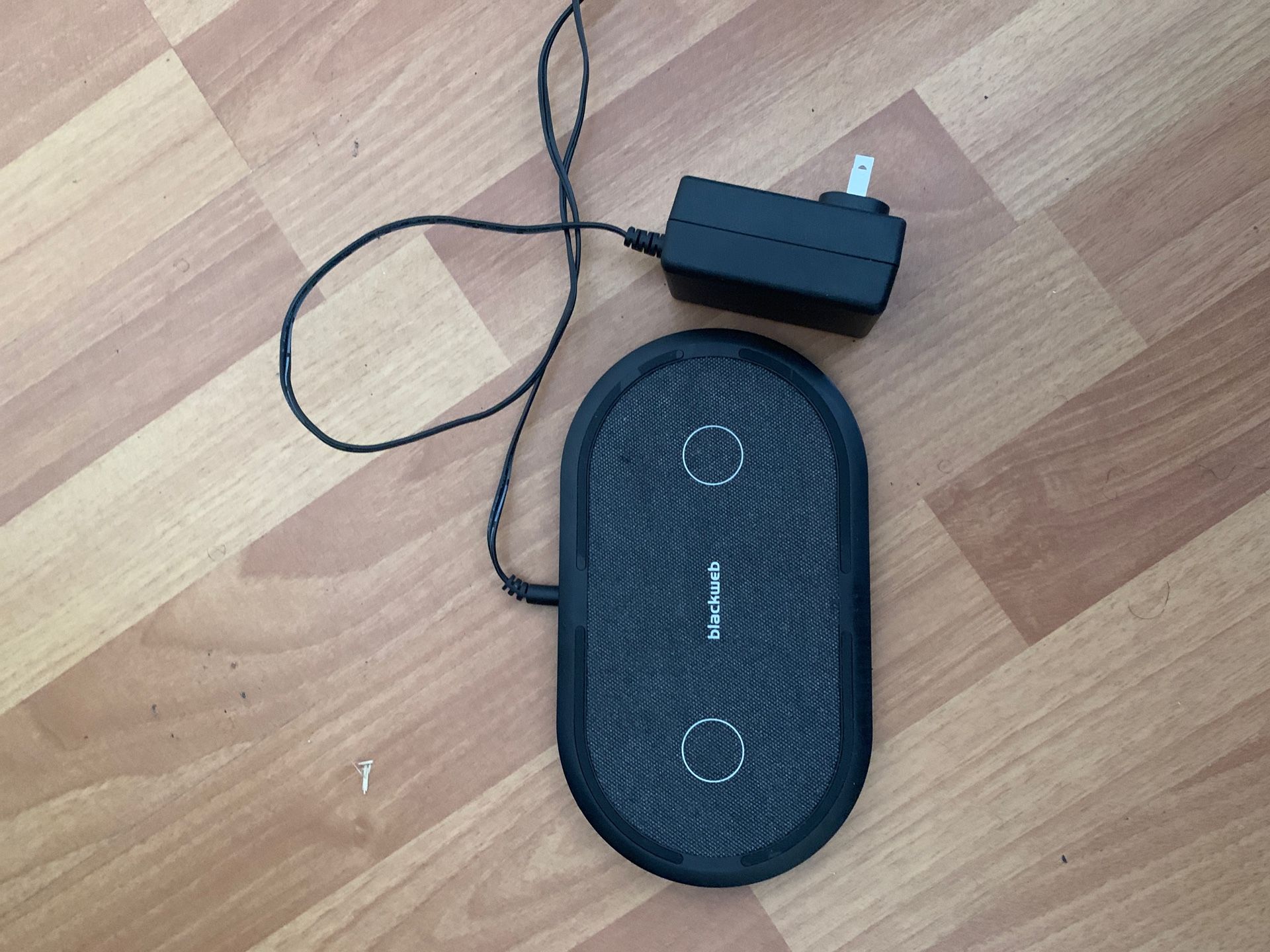 BLACKWEB WIRELESS CHARGER