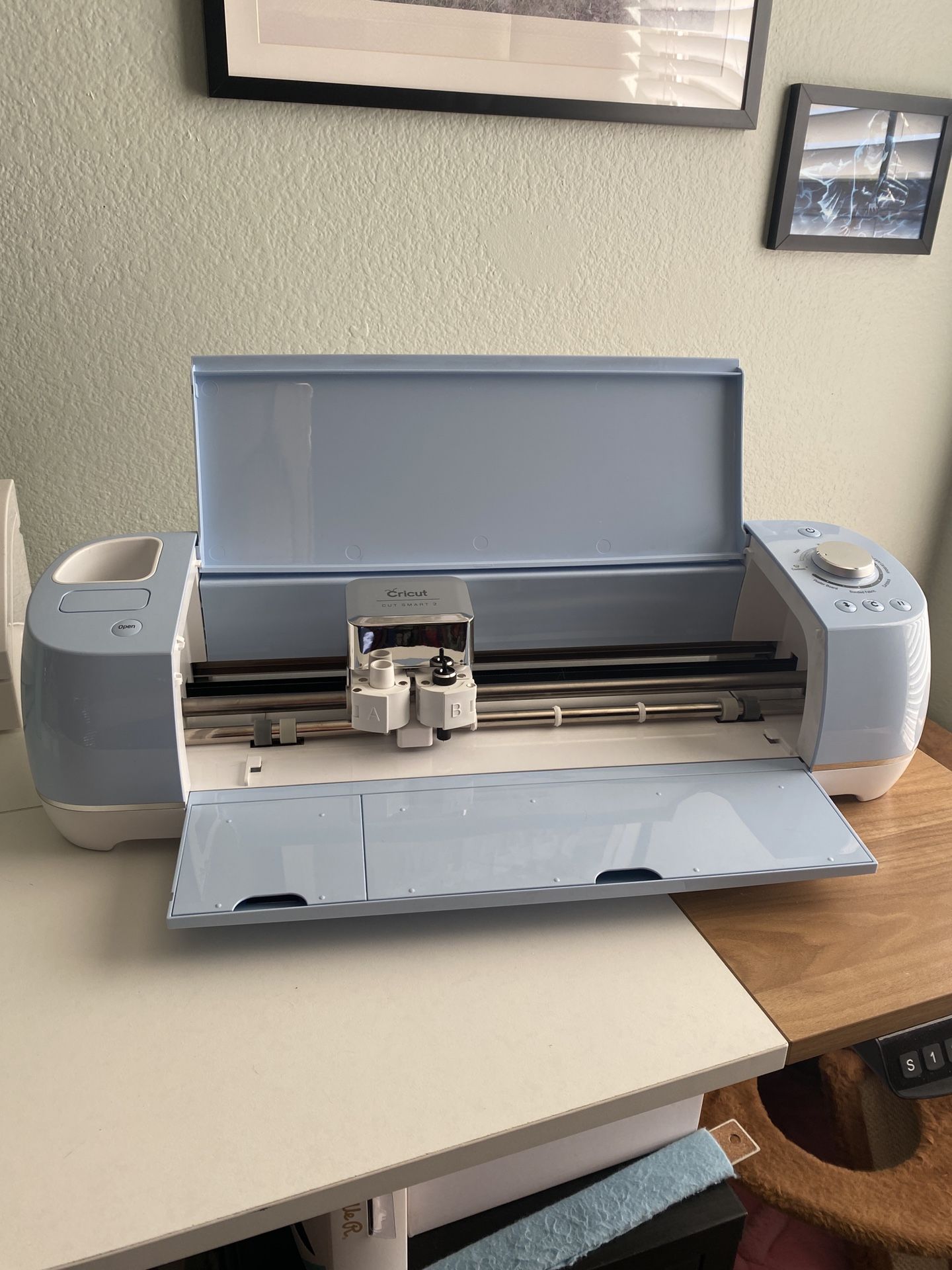 Cricut Explore Air 2 Bundle - Baby Blue