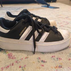 Adidas Superstars Size 8 1/2