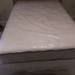 Brand NEW Box spring And Mattress Full size