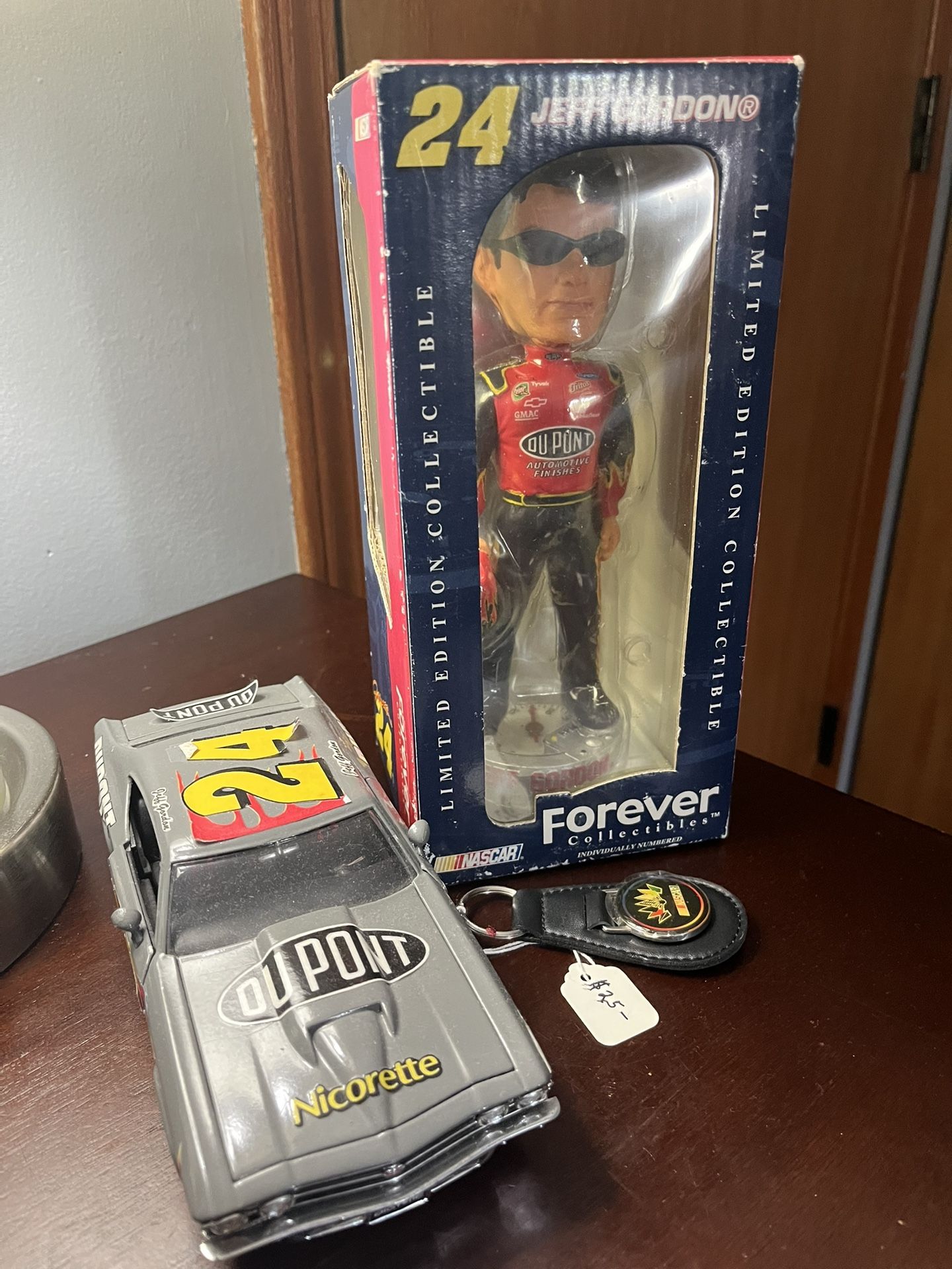 Jeff Gordon Collectable’s