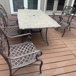 Outdoor Table & Chairs